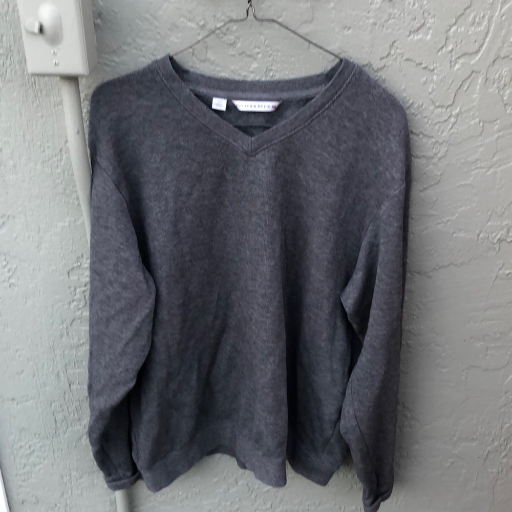Cutter and Buck Mens V-Neck cotton sweater size Med